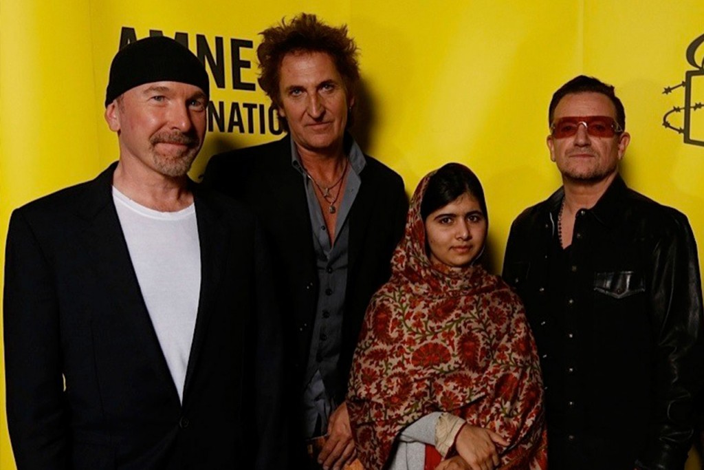 Carl Carlton bei Amnesty International mit The Edge (U2), Malala Yousafzai und Bono (U2) (2013)